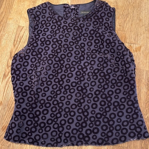 Banana Republic Sleeveless Silk Top - Picture 3 of 8